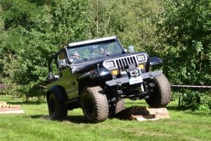Club jeep překážky