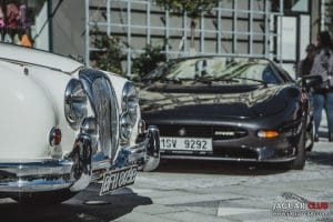 Daimler v8 250 jaguar xj 220