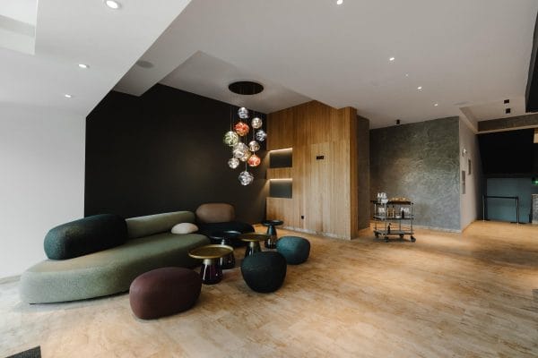 LEGENDY 2026 Hotel Raztoka